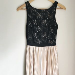 Rewind Black Lace Midi Dress